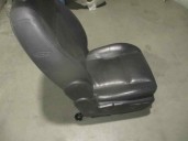 Recambio de asiento delantero derecho para chevrolet captiva 2.0 diesel cat referencia OEM IAM AQET007831A011 CUERO NEGRO 5 PUER