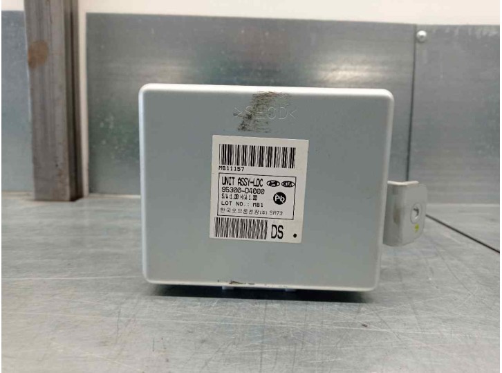 Recambio de modulo electronico para kia optima 1.7 crdi cat referencia OEM IAM 95300D4000 MB11157 