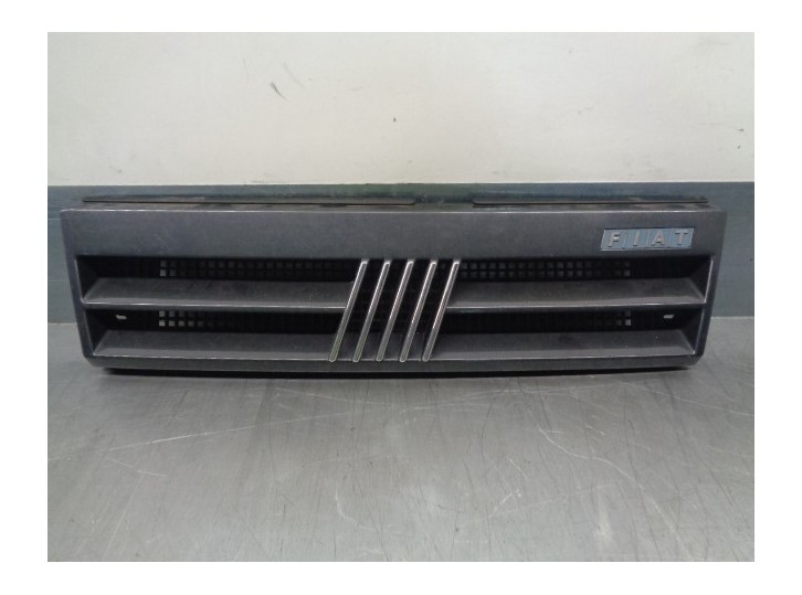Recambio de rejilla delantera para fiat tempra berlina (159) 1.8 i.e. slx referencia OEM IAM 7635564 