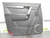 Recambio de guarnecido puerta delantera izquierda para chevrolet captiva 2.0 diesel cat referencia OEM IAM 96476469  