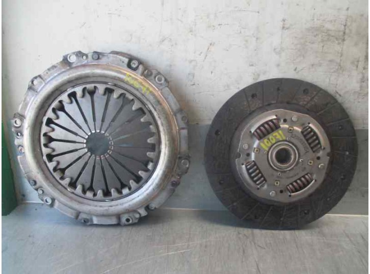 Recambio de kit embrague para renault kangoo (f/kc0) 1.5 dci diesel referencia OEM IAM 8200932854 8200365633 VALEO