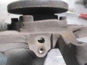 Replacement front right steering knuckle for alfa romeo 166 2.0 16v cat OEM IAM reference 6661913D 
