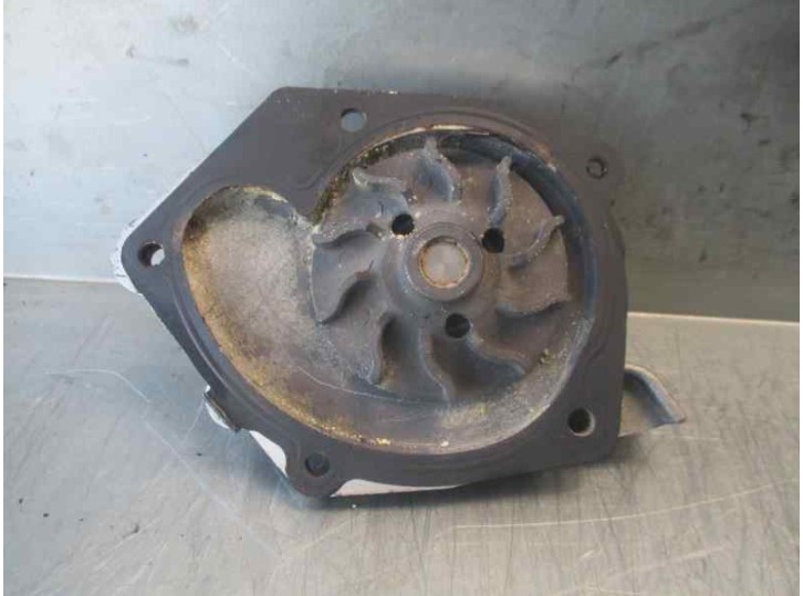Recambio de bomba agua para renault laguna ii (bg0) 1.9 dci diesel referencia OEM IAM 7701479043  