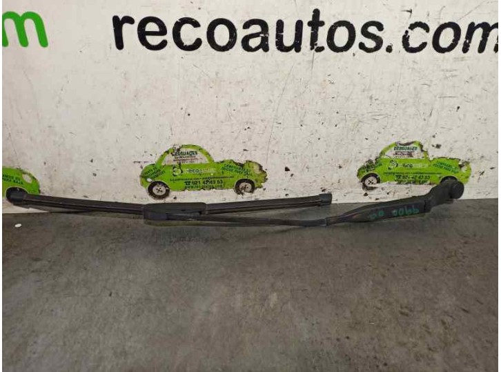 Recambio de brazo limpia delantero derecho para jaguar sovereign aut. x300 4.0l referencia OEM IAM LMD7005AA  