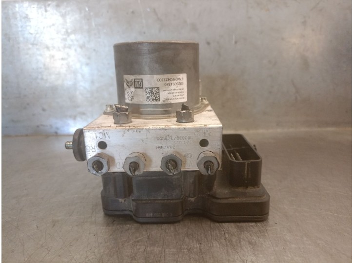 Recambio de abs para citroën c3 iii (sx) 1.2 vti 82 referencia OEM IAM 9826051380 1649127980 BOSCH