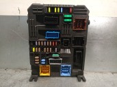 Recambio de caja reles / fusibles para citroën c3 iii (sx) 1.2 vti 82 referencia OEM IAM 9819851180 2361842860 DELPHI