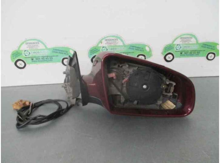 Replacement right wing mirror for Audi A4 Avant (8E5) 2.5 V6 24V TDI OEM IAM reference 8E1858532AA01C 5 PINS 5 DOORS