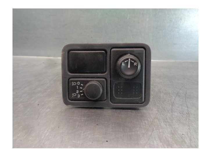 Recambio de mando retrovisor para nissan almera (n16/e) acenta referencia OEM IAM 255704M405 
