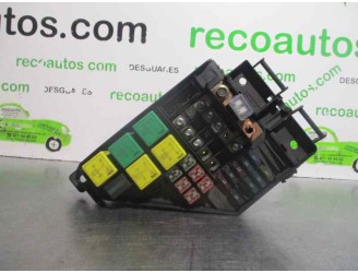 Recambio de caja reles / fusibles para mg serie 75 (rj) 2.0 v6 24v cat referencia OEM IAM YQE103111  