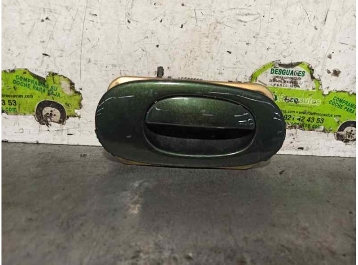 Replacement front right exterior door handle for Jaguar Sovereign aut. X300 4.0L OEM IAM reference R20193 