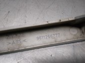 Replacement headlight surround for Peugeot 306 Sedan 3/5 doors (S1) 1.8 CAT OEM IAM reference 9611266777 FRONT LEFT 