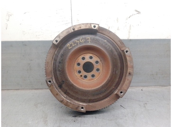 Replacement flywheel for SsangYong XLV SUV e-XGi 160 OEM IAM reference A1730300105 VALEO