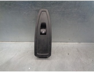 Recambio de mando elevalunas delantero derecho para bmw serie 3 lim. (f30) 2.0 turbodiesel referencia OEM IAM 9208107 5141724042