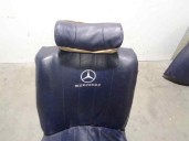 Recambio de asiento delantero izquierdo para mercedes-benz clase e (w114/w115) berlina 240 d referencia OEM IAM PIEL AZUL 4 PUE