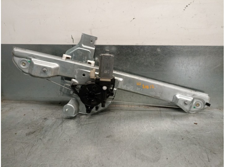 Recambio de elevalunas delantero izquierdo para citroën c3 iii (sx) 1.2 vti 82 referencia OEM IAM 9813093280 9813093280 