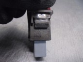 Recambio de warning para toyota auris 2.0 d-4d cat referencia OEM IAM 8433202131 