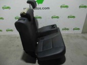Recambio de asientos trasero derecho para ssangyong korando 2.0 td cat referencia OEM IAM CUERO NEGRO 5 PUERTAS