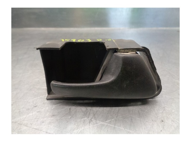 Recambio de maneta interior delantera derecha para volkswagen vento (1h2) cl referencia OEM IAM 1H0837142  4 PUERTAS