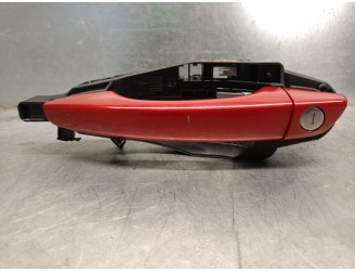 Replacement front left exterior door handle for Citroën C3 III (SX) 1.2 VTi 82 OEM IAM reference 9802977380 