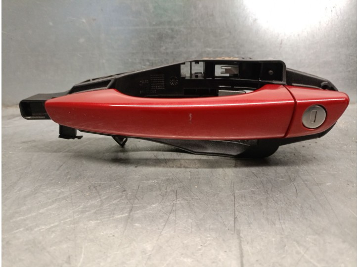 Replacement front left exterior door handle for Citroën C3 III (SX) 1.2 VTi 82 OEM IAM reference 9802977380 