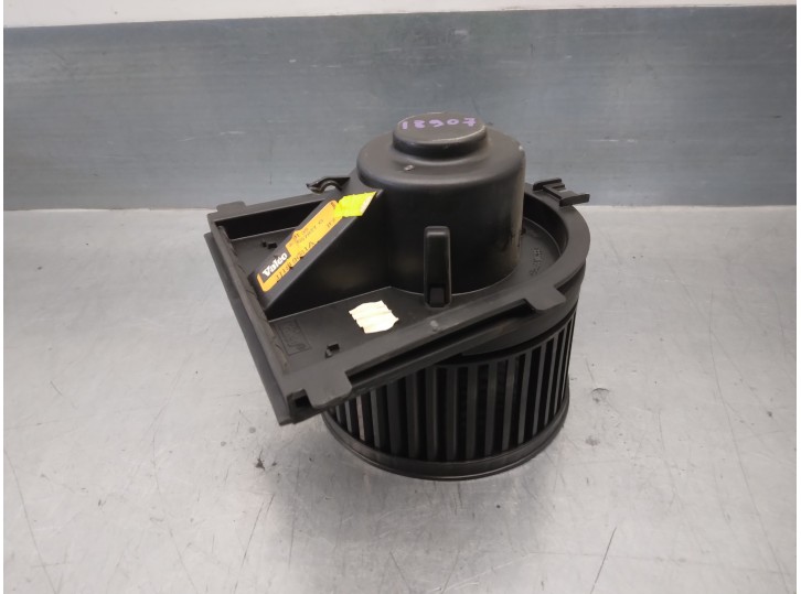Recambio de motor calefaccion para volkswagen golf iv berlina (1j1) 1.6 referencia OEM IAM 1J1819021A 