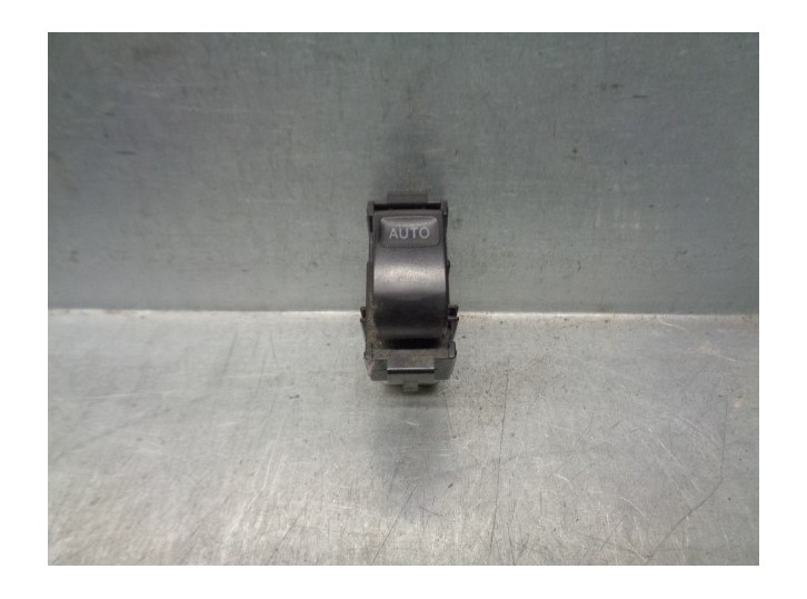 Recambio de mando elevalunas trasero derecho para lexus gs300 (jzs160) 3.0 24v cat referencia OEM IAM 3482F32  