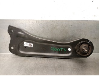 Recambio de brazo suspension superior trasero derecho para hyundai kona furgoneta/suv (os, ose, osi) ev referencia OEM IAM 55271