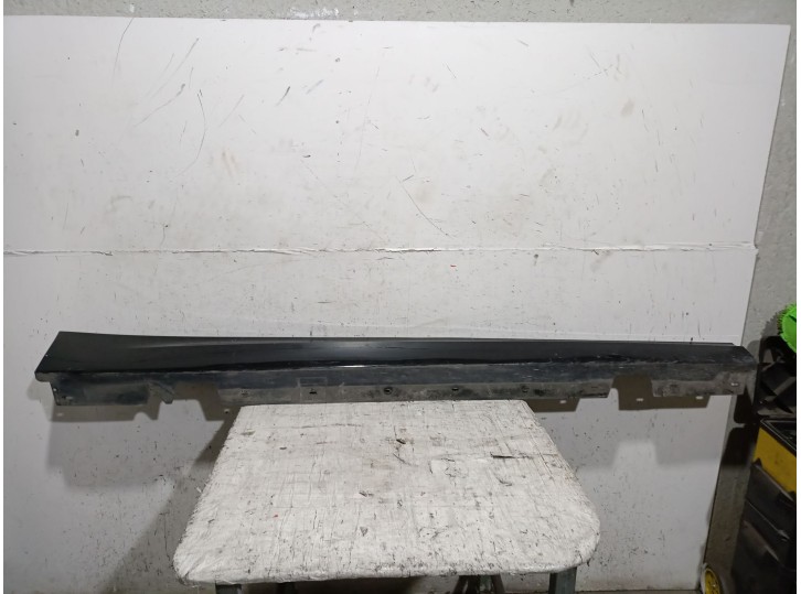 Replacement side skirt for BMW 3 (E90) 320 D OEM IAM reference 51777202654 51777202654 
