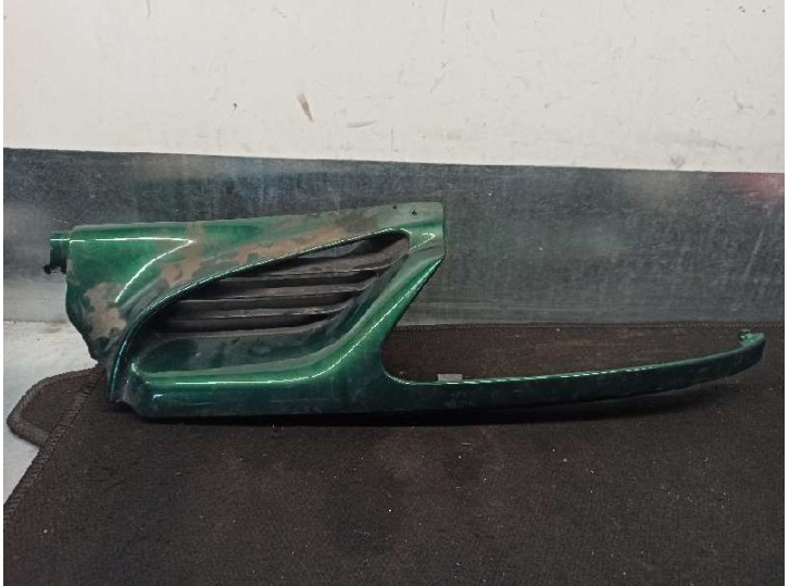 Recambio de rejilla delantera para renault megane i berlina hatchback (ba0) 1.9 dti diesel cat referencia OEM IAM 7700834200 