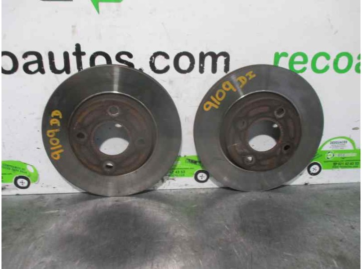 Front brake disc replacement part for Ford Mondeo Saloon (GD) 1.8 16V CAT OEM IAM reference 1757848 