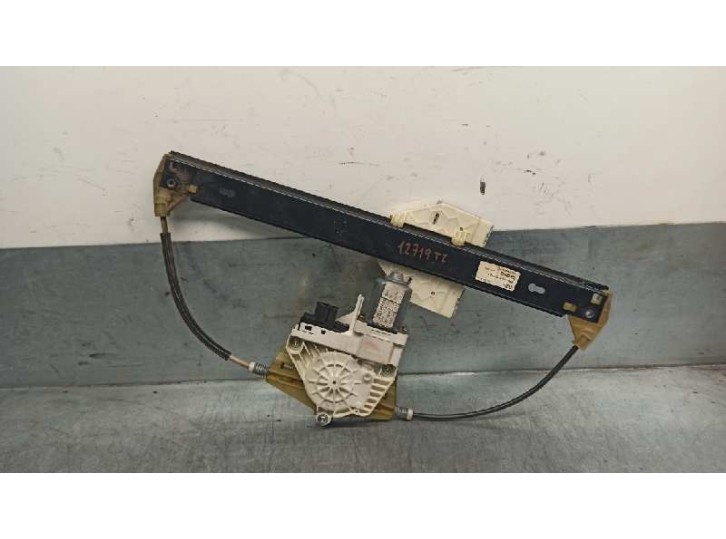 Recambio de elevalunas trasero izquierdo para audi a6 berlina (4f2) 2.4 v6 24v cat (bdw) referencia OEM IAM 4F0959801A 6 PINES 4