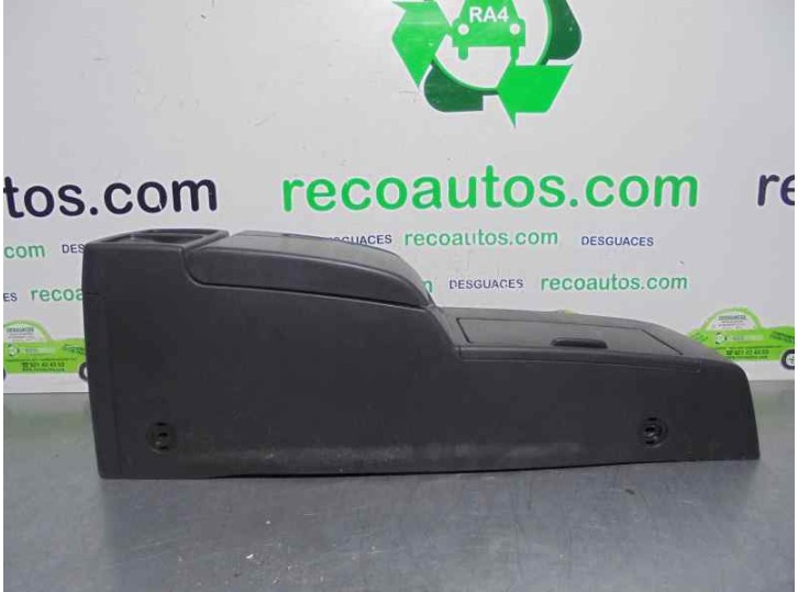 Recambio de apoyabrazos central para mazda 5 berl. (cr) 2.0 diesel cat referencia OEM IAM CC2964441  