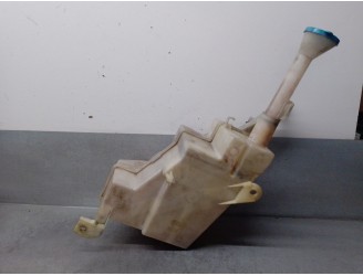 Recambio de deposito limpia para nissan altima referencia OEM IAM 289108J400  