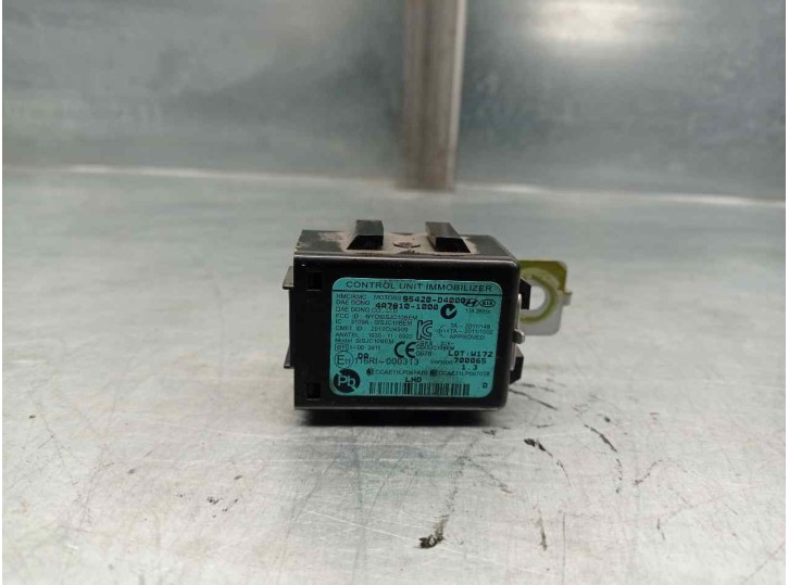 Replacement immobilizer control unit for Kia Optima 1.7 CRDi CAT OEM IAM reference 95420D4000 