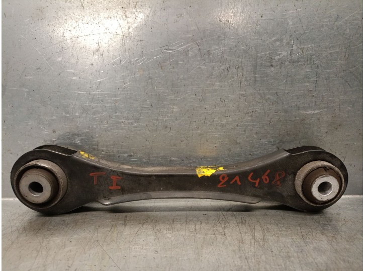 Recambio de brazo suspension superior trasero izquierdo para bmw 1 (f20) 116 d referencia OEM IAM 6792517 33322466806 