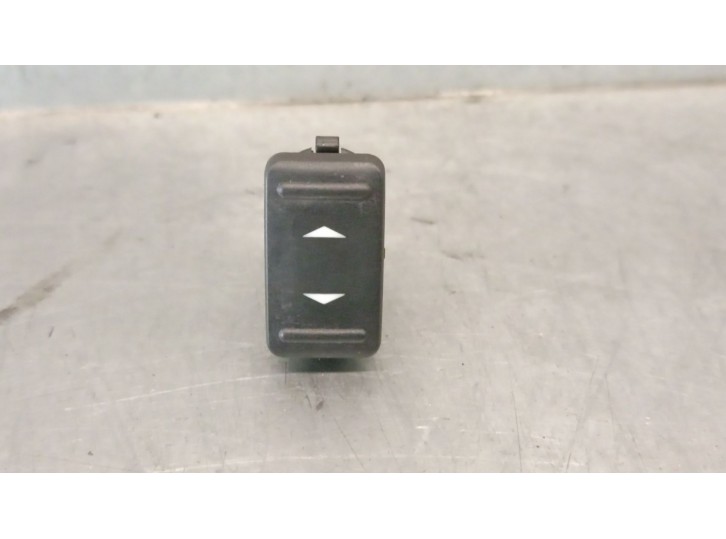 Recambio de mando elevalunas delantero derecho para ford kuga i 2.0 tdci referencia OEM IAM 7M5T14529AA 