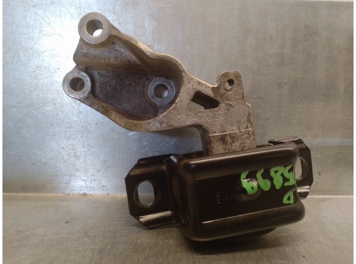 Replacement left engine mount for Smart Coupe 1.0 cat OEM IAM reference A1322200148 