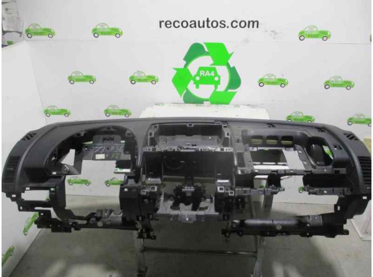 Recambio de salpicadero para mazda 5 berl. (cr) 2.0 diesel cat referencia OEM IAM CC2960400G GRIS 