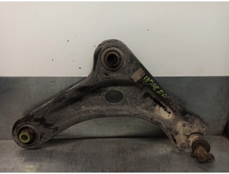 Recambio de brazo suspension inferior delantero derecho para citroën c3 1.2 12v e-thp / puretech referencia OEM IAM 9670771480 