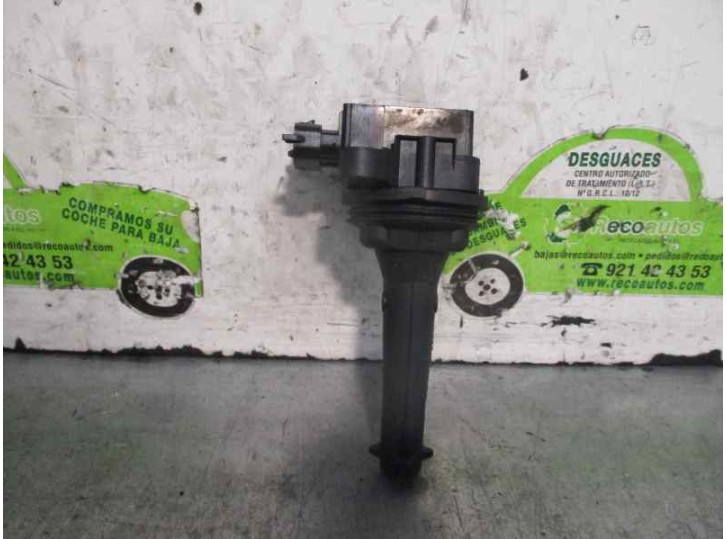 Replacement ignition coil for Volvo S60 saloon 2.4 CAT OEM IAM reference 9125601 0221604001 BOSCH