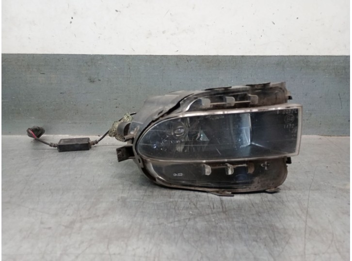 Replacement right fog light for Lexus GS (_S19_) 450h (GRS191_, GWS191_) OEM IAM reference 8121130312 8121130312 