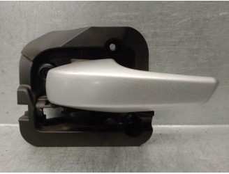 Recambio de maneta interior delantera izquierda para smart coupe 1.0 cat referencia OEM IAM A5417600161  