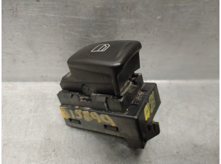 Recambio de mando elevalunas delantero izquierdo para smart coupe 1.0 cat referencia OEM IAM A4517272049  