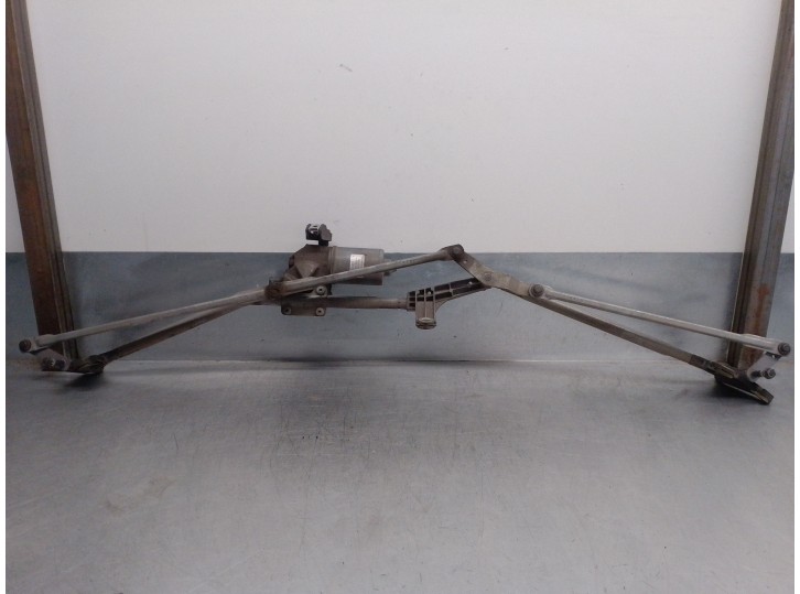 Recambio de motor limpia delantero para smart coupe 1.0 cat referencia OEM IAM A4518200040 405051 VALEO