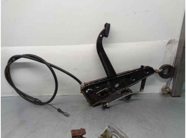 Replacement handbrake lever for Mercedes-Benz E-Class (W114/W115) saloon 240 D OEM IAM reference 