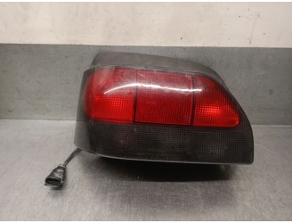Replacement left rear light for Renault Clio I (B/C57_, 5/357_) 1.4 (B57J, C57J, B57P) OEM IAM reference 7700827553 7
