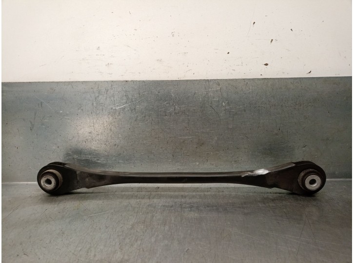 Recambio de brazo suspension inferior trasero derecho para bmw 1 (f20) 116 d referencia OEM IAM 6792535 33326792533 