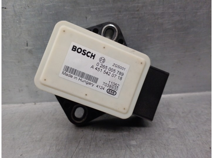 Recambio de sensor para smart coupe 1.0 cat referencia OEM IAM A4515420718 0265005789 BOSCH