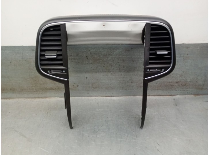 Recambio de rejilla aireadora para renault talisman (lp_) 1.5 dci 110 referencia OEM IAM 682603660R 682603660R 