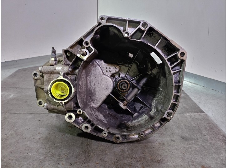 Recambio de caja cambios para fiat punto berl. (176) 1.1 cat referencia OEM IAM 7769893 7703203 7781624